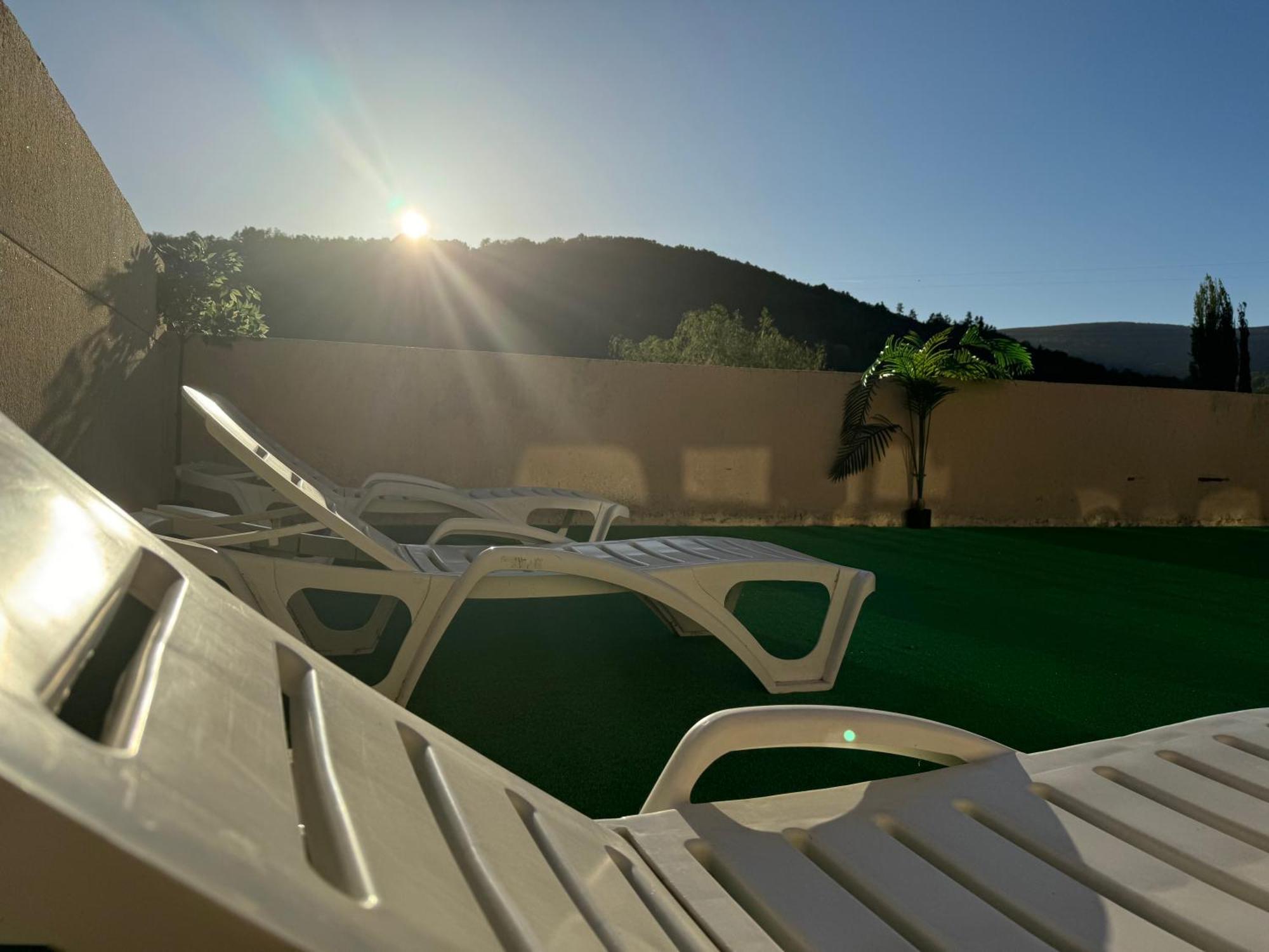 Triacastela Sunset Terrace Lejlighed Eksteriør billede